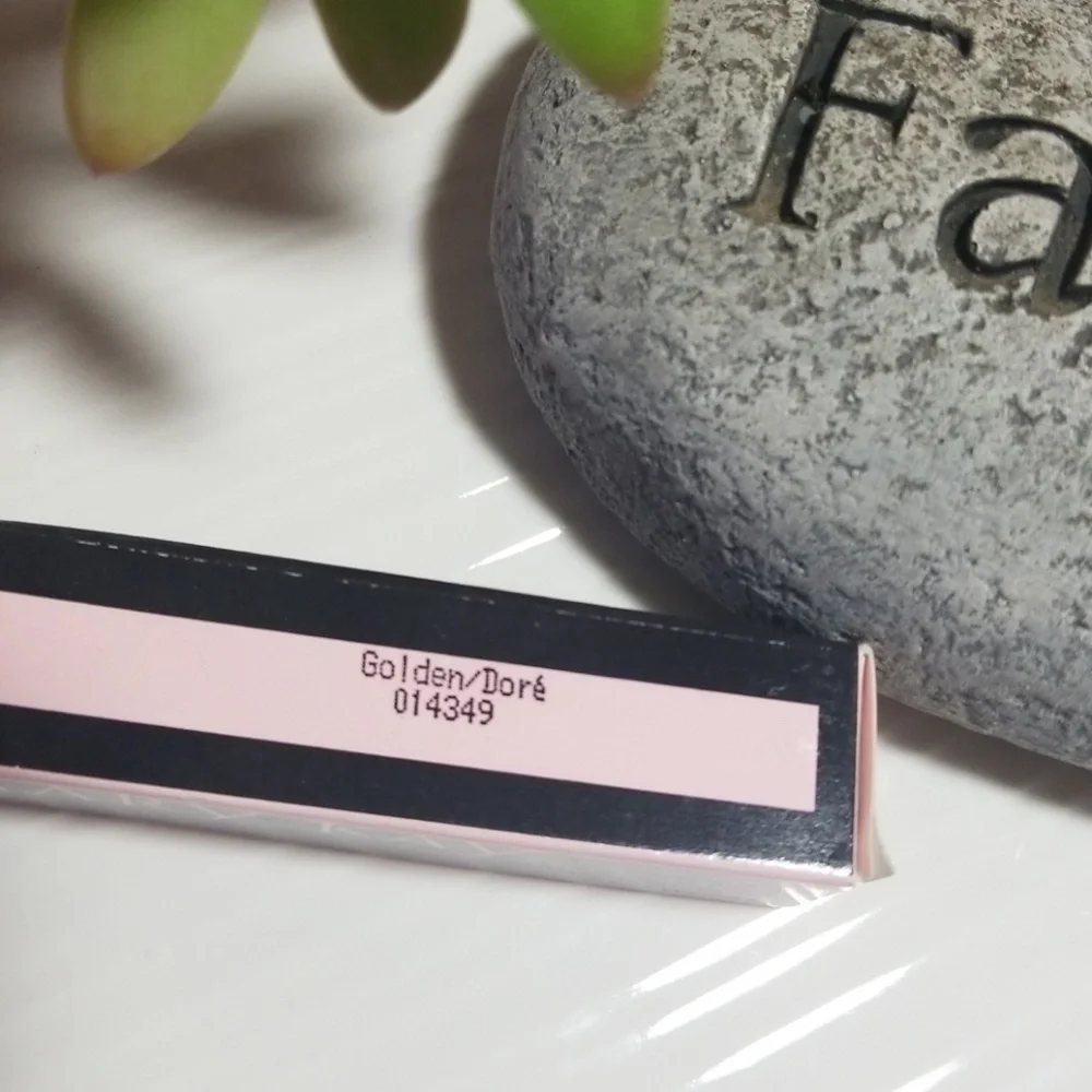 Mary‎ kay  creme lipstick